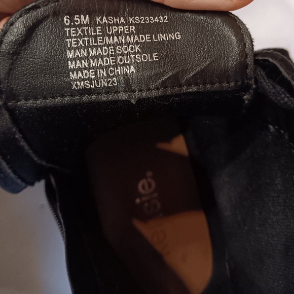 Kensie Boots Women's 6.5 - Picture 9 of 9